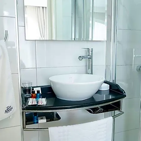 Hotel (adults Only) 3*