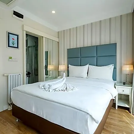 (adults Only) 3*