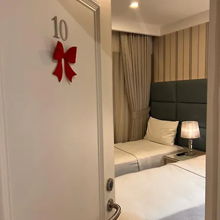 Hotel (adults Only) 3*