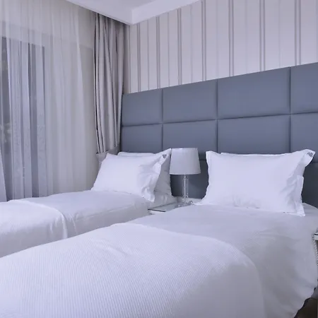 Hotel (adults Only)